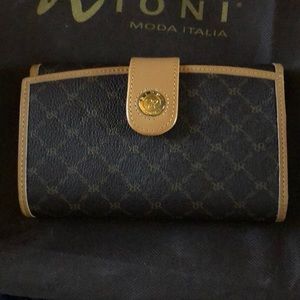 Rioni Wallet